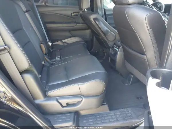 5FNYF8H55PB020448 2023 HONDA PASSPORT - Image 8