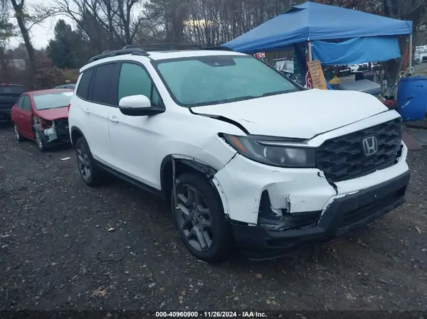 5FNYF8H55PB035483 2023 HONDA PASSPORT - Image 1