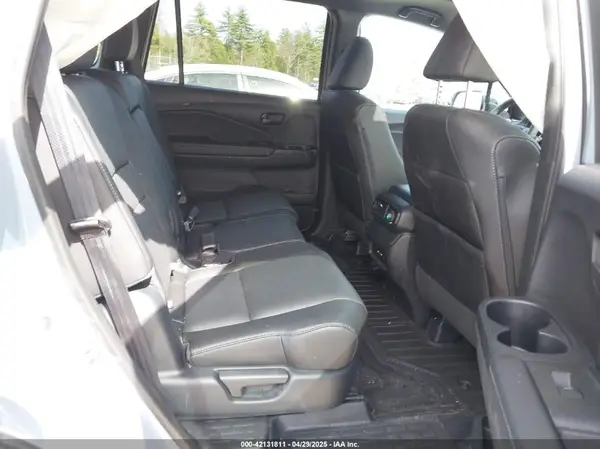 5FNYF8H55RB023059 2024 HONDA PASSPORT - Image 8