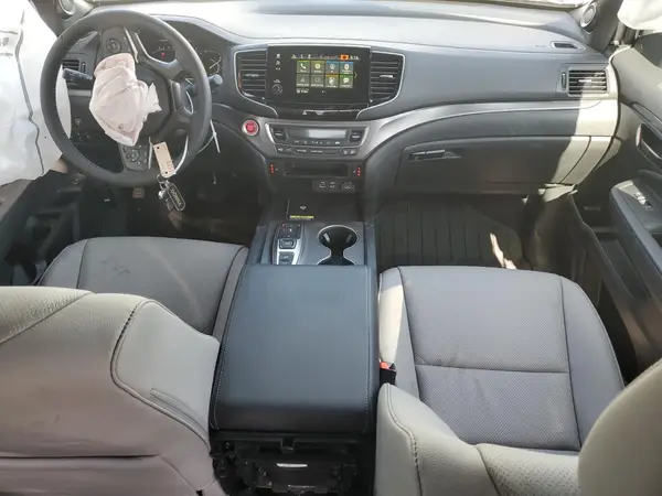 5FNYF8H55SB000676 2025 HONDA PASSPORT - Image 8