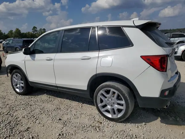 5FNYF8H55SB011791 2025 HONDA PASSPORT - Image 2