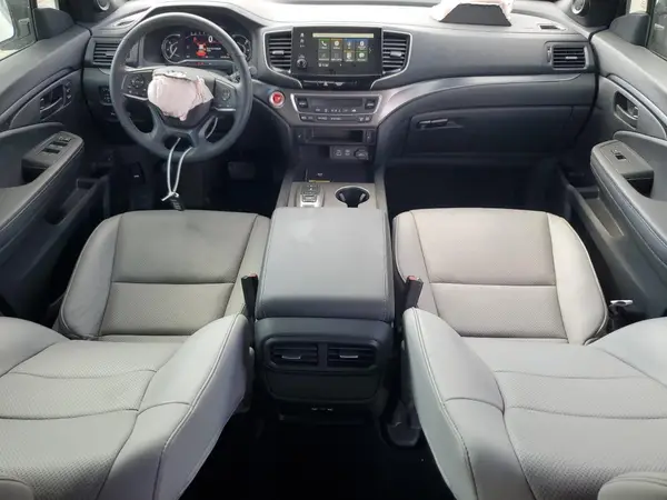 5FNYF8H55SB011791 2025 HONDA PASSPORT - Image 8