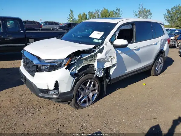 5FNYF8H55SB013072 2025 HONDA PASSPORT - Image 2