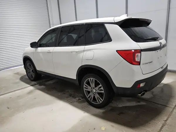 5FNYF8H56KB016398 2019 HONDA PASSPORT - Image 2