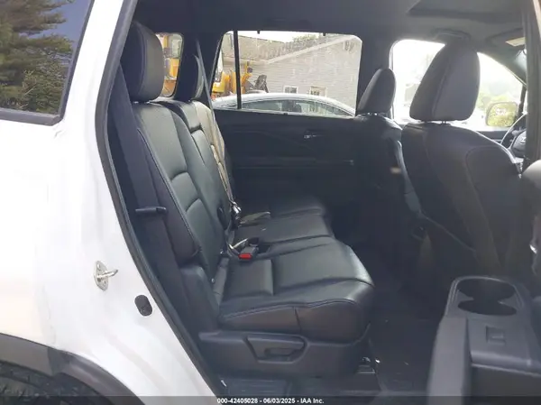 5FNYF8H56KB029748 2019 HONDA PASSPORT - Image 8