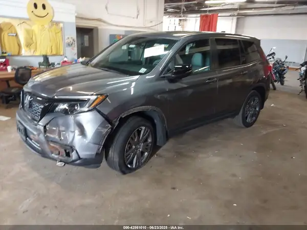 5FNYF8H56MB012533 2021 HONDA PASSPORT - Image 2