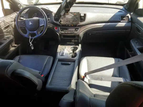 5FNYF8H56NB019323 2022 HONDA PASSPORT - Image 8
