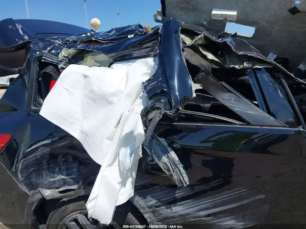 5FNYF8H56NB026319 2022 HONDA PASSPORT - Image 8