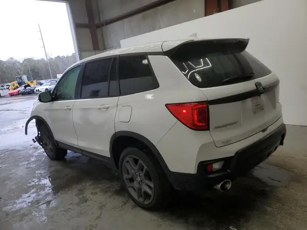 5FNYF8H56PB008485 2023 HONDA PASSPORT - Image 2