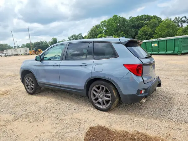5FNYF8H56PB011631 2023 HONDA PASSPORT - Image 2