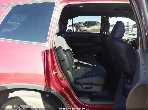 5FNYF8H56PB011905 2023 HONDA PASSPORT - Image 8