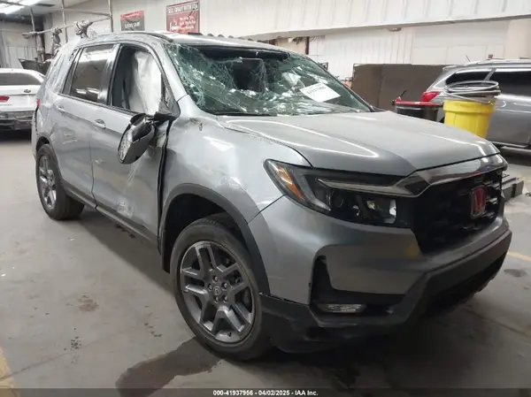 5FNYF8H56PB025612 2023 HONDA PASSPORT - Image 1