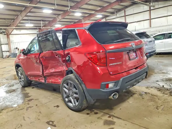 5FNYF8H56PB044175 2023 HONDA PASSPORT - Image 2