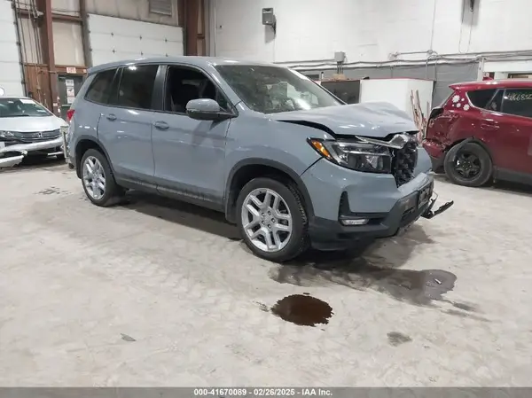 5FNYF8H56RB003354 2024 HONDA PASSPORT - Image 1