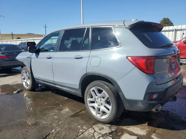 5FNYF8H56RB003516 2024 HONDA PASSPORT - Image 2