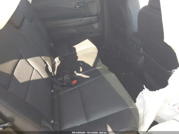 5FNYF8H56SB001075 2025 HONDA PASSPORT - Image 8