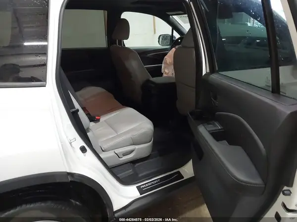 5FNYF8H56SB002985 2025 HONDA PASSPORT - Image 8