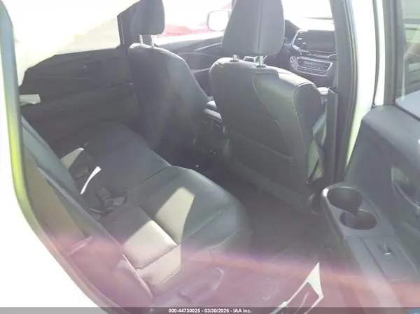 5FNYF8H56SB018667 2025 HONDA PASSPORT - Image 8