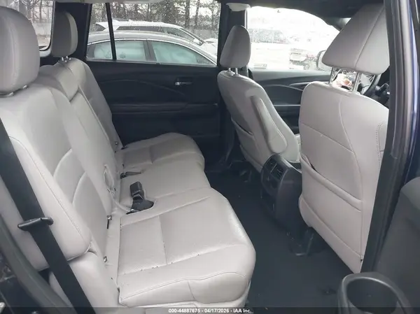5FNYF8H57KB026972 2019 HONDA PASSPORT - Image 8