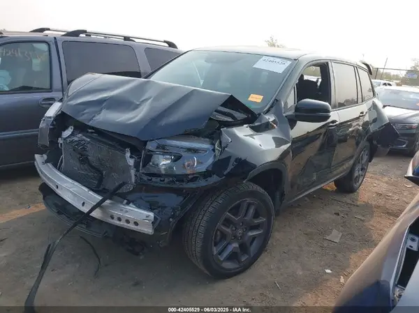 5FNYF8H57NB003633 2022 HONDA PASSPORT - Image 2