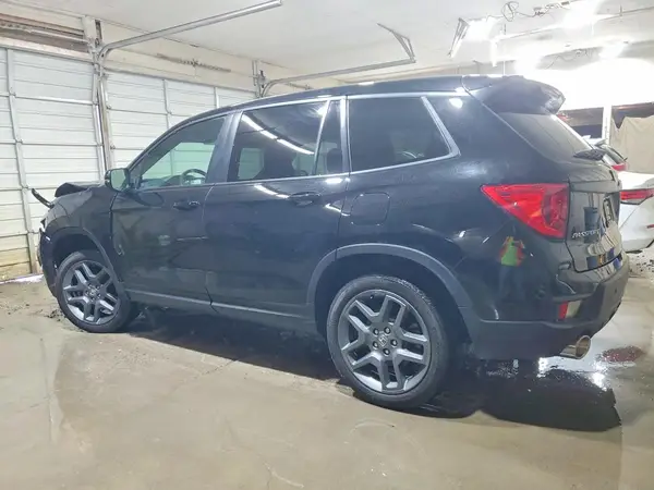 5FNYF8H57PB003991 2023 HONDA PASSPORT - Image 2