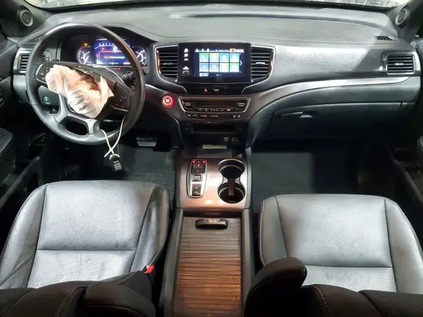 5FNYF8H57PB003991 2023 HONDA PASSPORT - Image 8