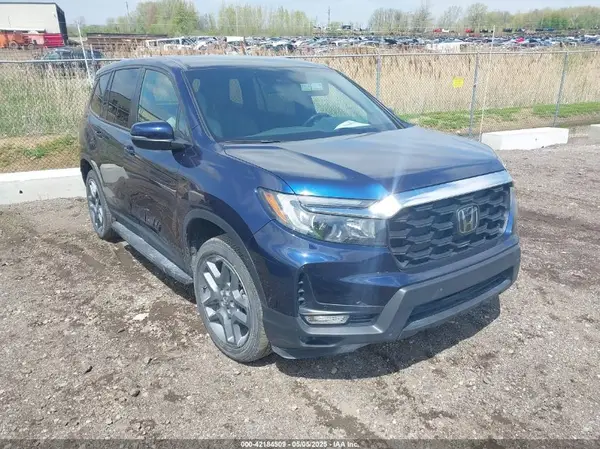 5FNYF8H57PB004896 2023 HONDA PASSPORT - Image 1
