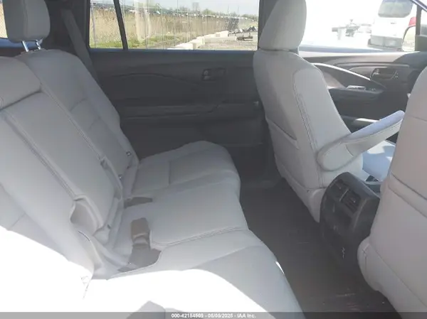 5FNYF8H57PB004896 2023 HONDA PASSPORT - Image 8