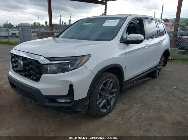 5FNYF8H57PB005157 2023 HONDA PASSPORT - Image 2