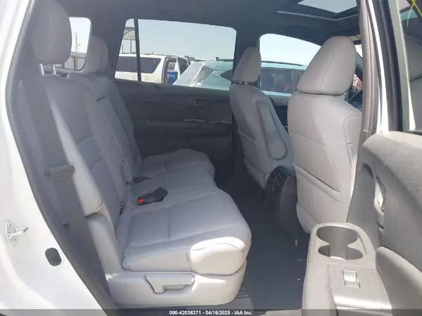 5FNYF8H57PB006499 2023 HONDA PASSPORT - Image 8