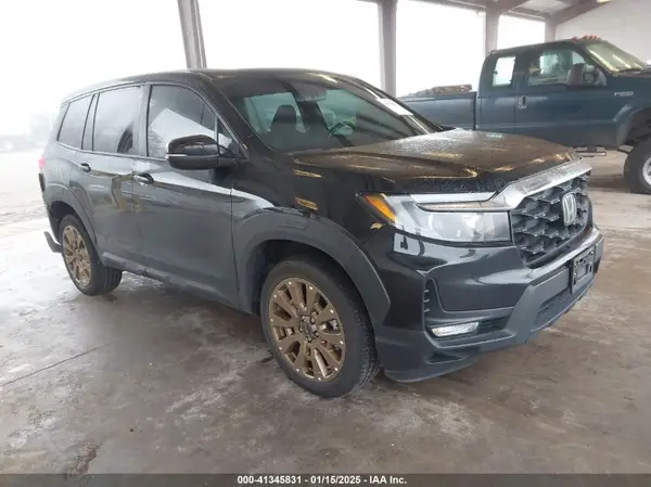 5FNYF8H57PB015431 2023 HONDA PASSPORT - Image 1