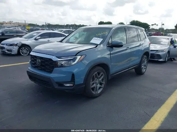 5FNYF8H57PB020516 2023 HONDA PASSPORT - Image 2
