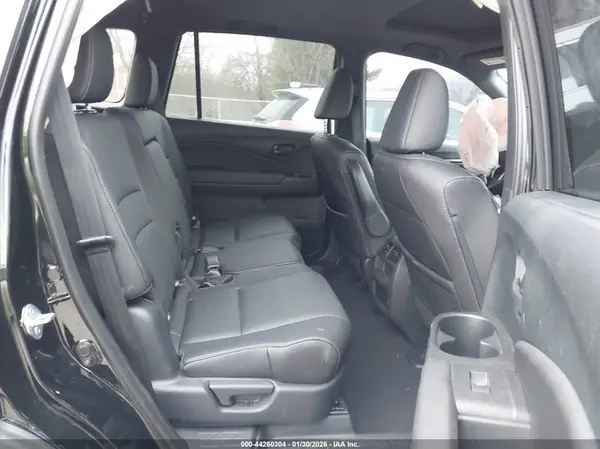 5FNYF8H57PB035114 2023 HONDA PASSPORT - Image 8