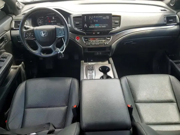 5FNYF8H57RB018459 2024 HONDA PASSPORT - Image 8