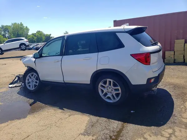 5FNYF8H57SB000663 2025 HONDA PASSPORT - Image 2