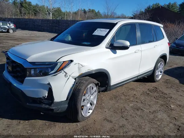 5FNYF8H57SB006639 2025 HONDA PASSPORT - Image 2