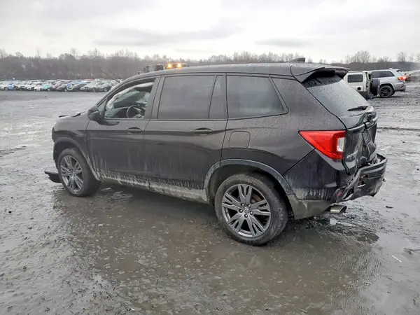 5FNYF8H58KB018492 2019 HONDA PASSPORT - Image 2