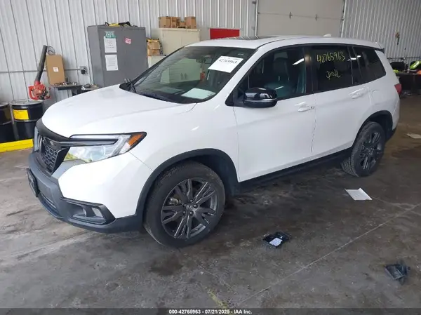5FNYF8H58LB011351 2020 HONDA PASSPORT - Image 2