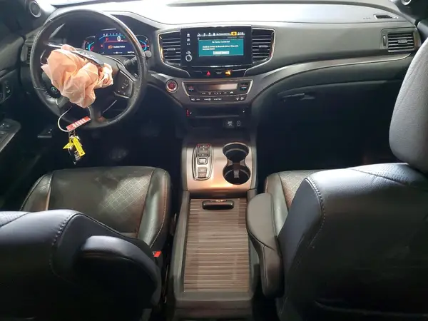 5FNYF8H58LB019451 2020 HONDA PASSPORT - Image 8