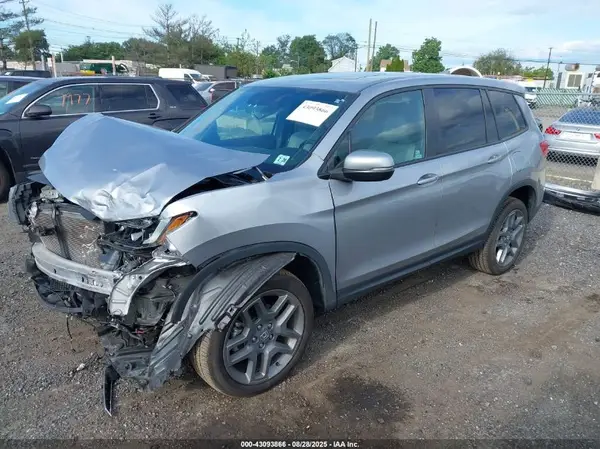 5FNYF8H58PB004728 2023 HONDA PASSPORT - Image 2