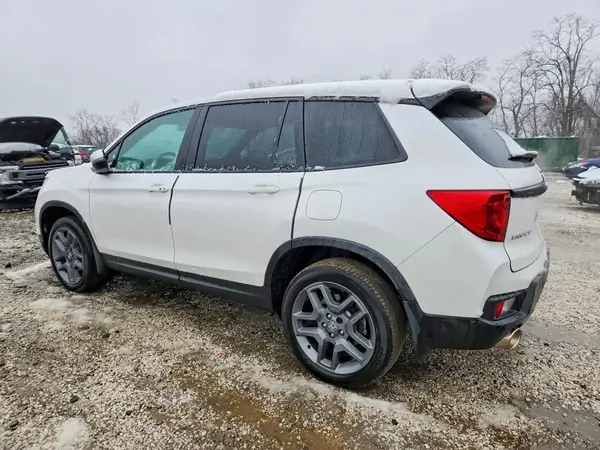 5FNYF8H58PB024154 2023 HONDA PASSPORT - Image 2