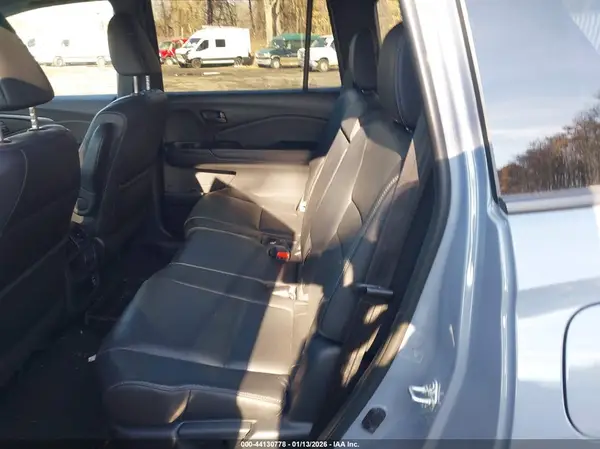 5FNYF8H58PB042251 2023 HONDA PASSPORT - Image 8