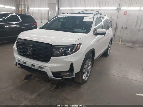 5FNYF8H58SB007704 2025 HONDA PASSPORT - Image 2