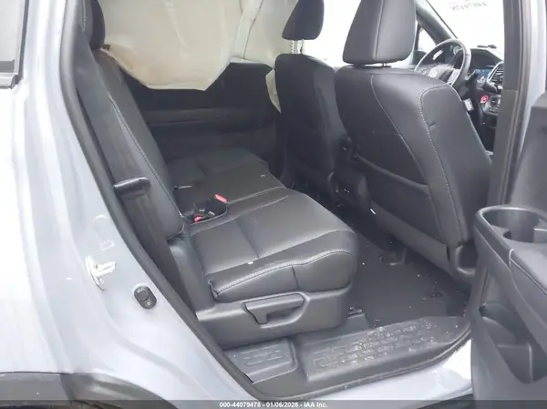 5FNYF8H58SB009064 2025 HONDA PASSPORT - Image 8