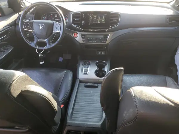 5FNYF8H59KB017402 2019 HONDA PASSPORT - Image 8