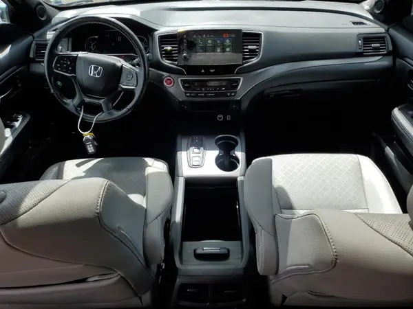 5FNYF8H59KB027590 2019 HONDA PASSPORT - Image 8