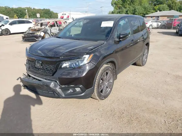 5FNYF8H59MB009321 2021 HONDA PASSPORT - Image 2
