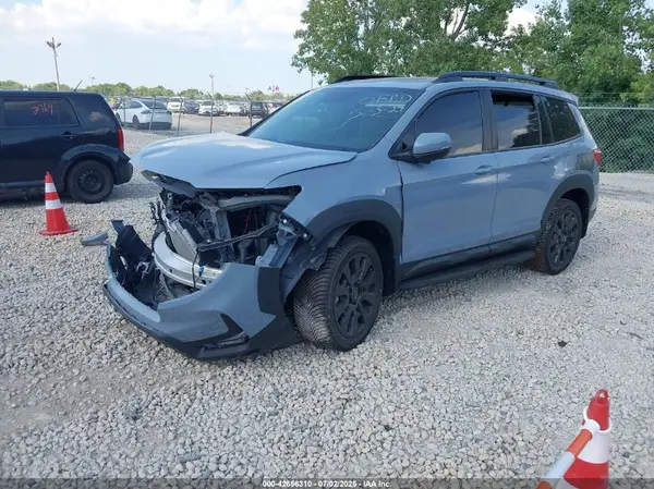 5FNYF8H59NB004976 2022 HONDA PASSPORT - Image 2
