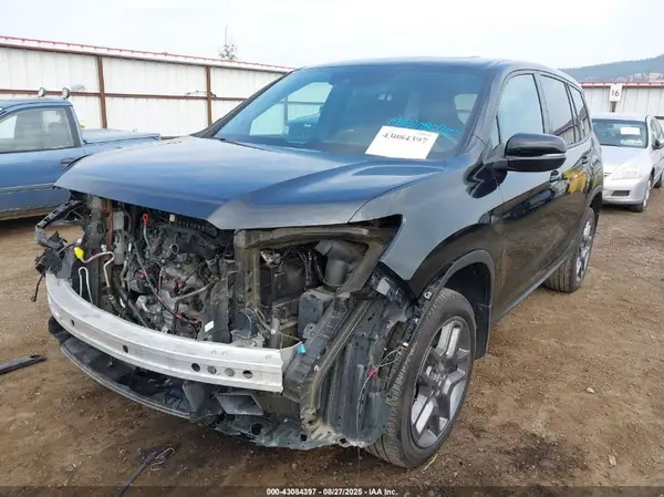 5FNYF8H59NB024628 2022 HONDA PASSPORT - Image 2