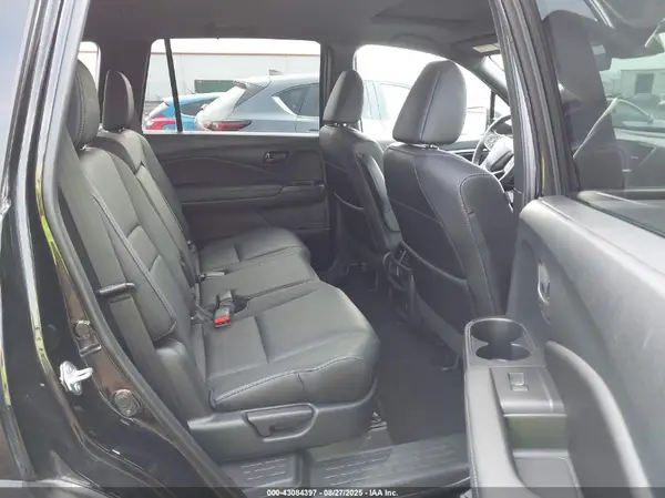 5FNYF8H59NB024628 2022 HONDA PASSPORT - Image 8